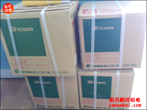 日本昭和SHOWA送風(fēng)機(jī)EC-63THT-L213[EC-63THT-L213、EC-63THT-R313、EC-75THT-R313]